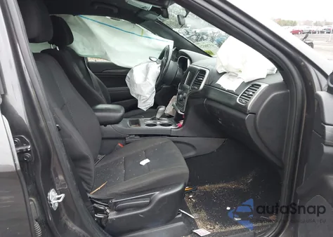 2020 Jeep Grand Cherokee Laredo E 4X4 from USA, damaged, VIN 1C4RJFAG1LC331627